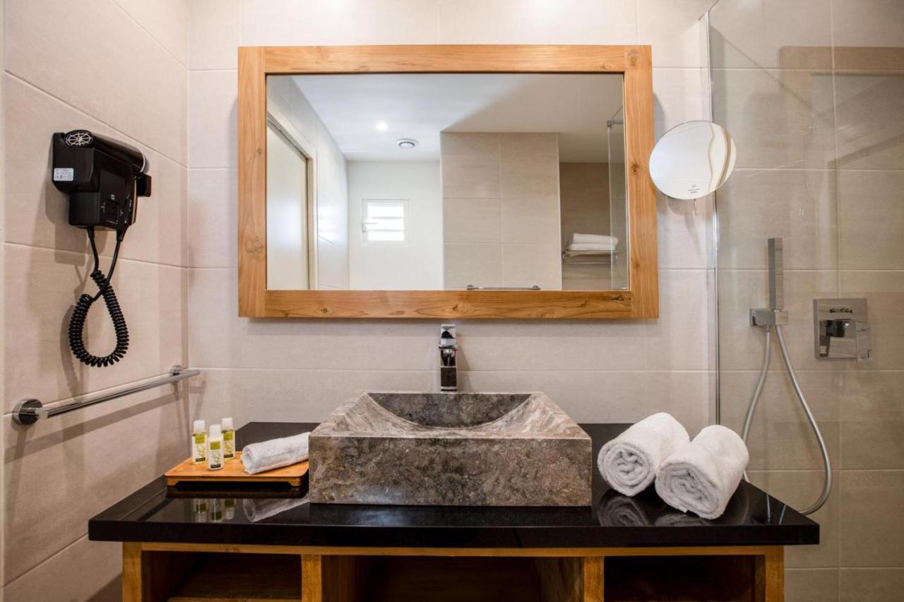 Orient Beach Hotel Orient Bay Luaran gambar